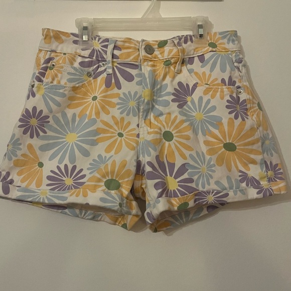 Pants - Floral Women's Shorts
